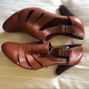 Urban Outfitters - WE WHO SEE, sandal